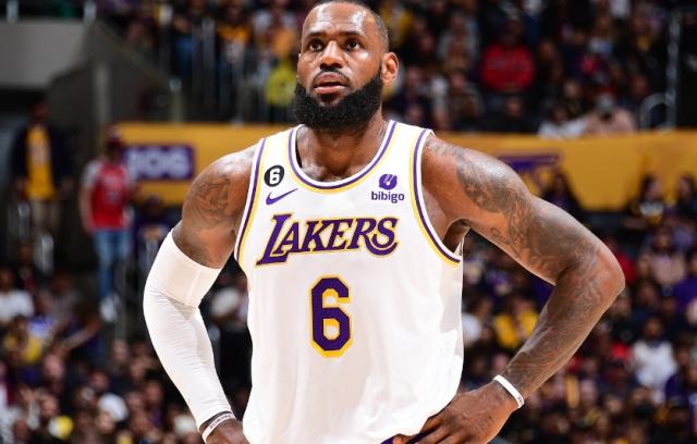 开云手机注册-詹姆斯流露隐退情绪 湖人补强无法改变其退役计划