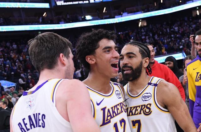 开云手机注册-看齐波普！湖人又一3D新星崛起：4年3200万并不亏