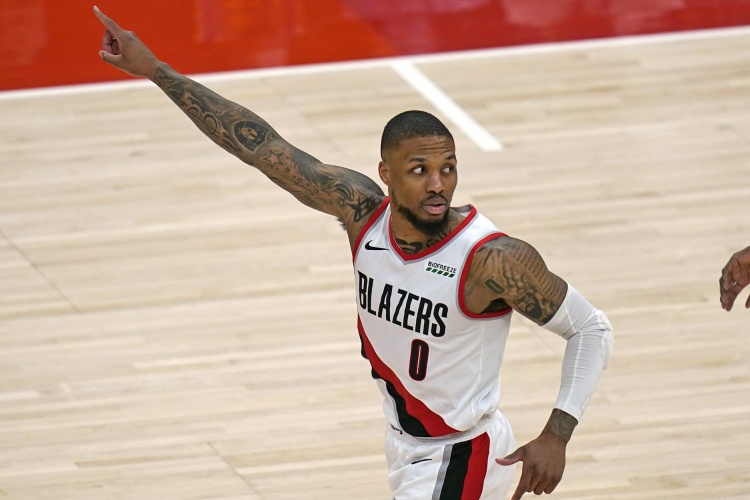 开云中国-利拉德:我计划以开拓者球员的身份退役 目前还没有具体时间表